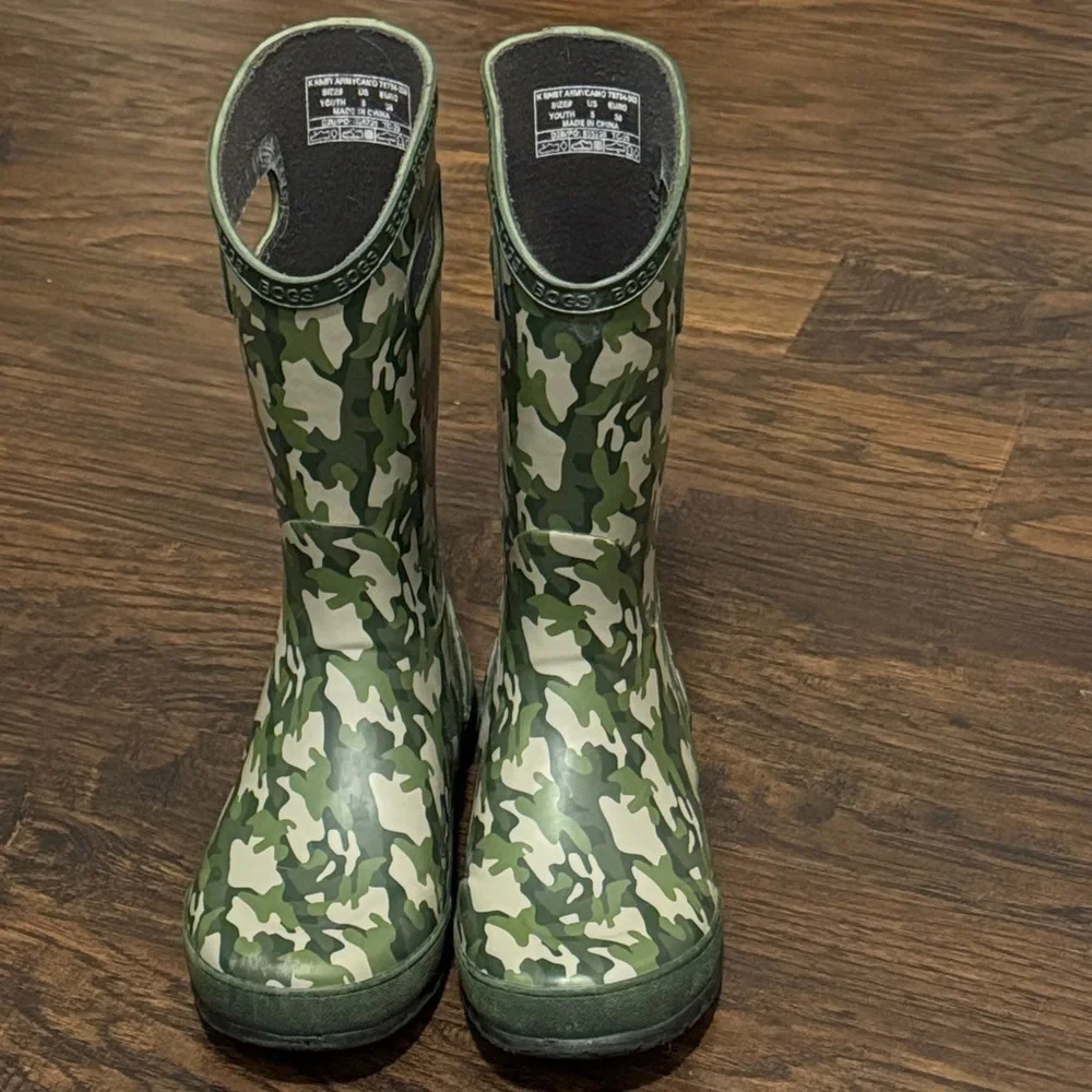 Bogs Youth Green Camouflage Waterproof Boots